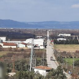 EFSANE MANZARALI 2+1 ARAKAT 3.KAT ASANSÖRLÜ DAİRE AÇIK OTOPARKLI